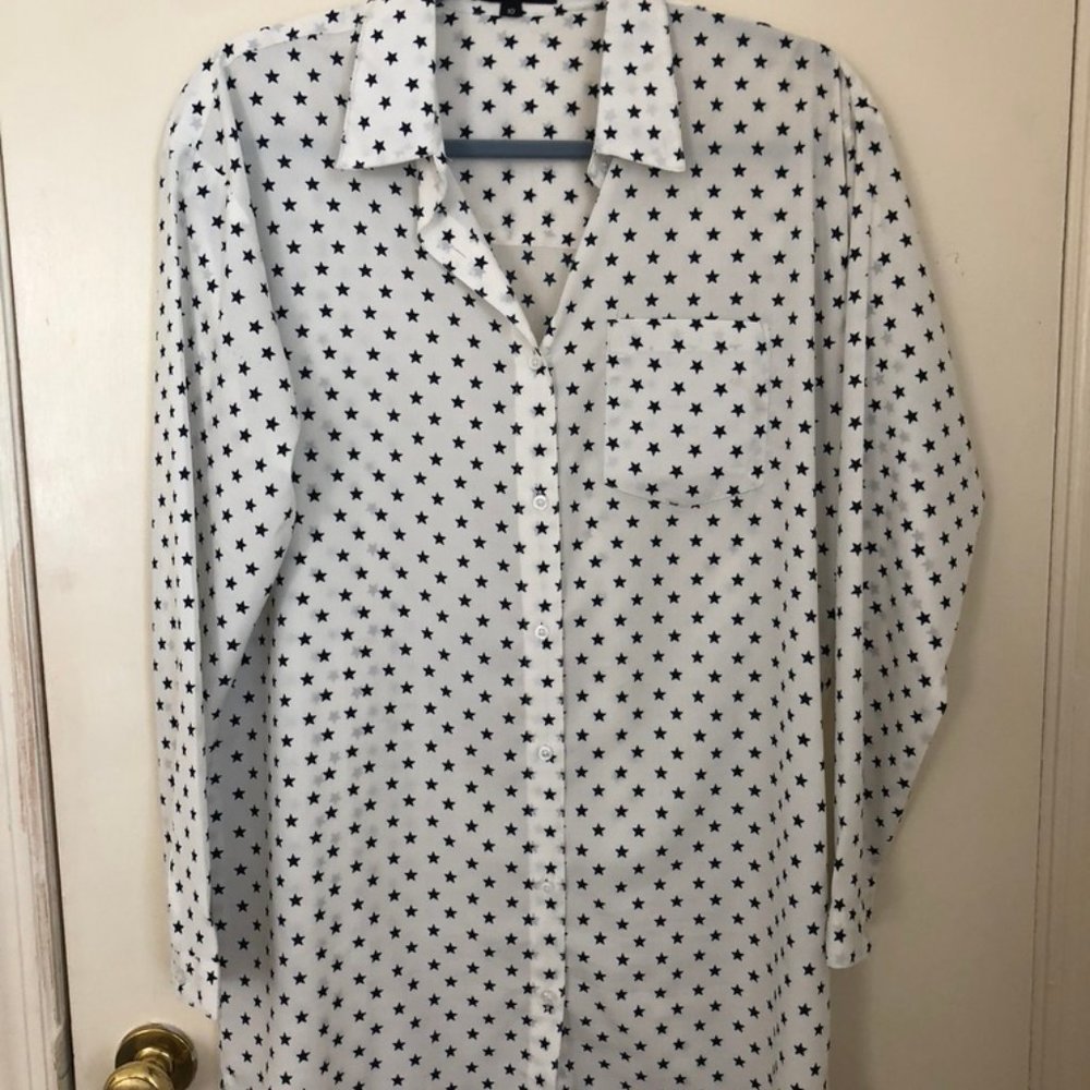 White button down with Navy Stars and pocket